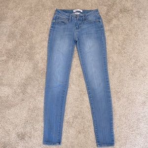 No boundaries, jeans/leggings, size 1